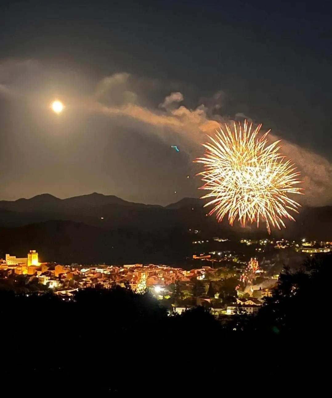 Apartamento Rural La Plaza Vieja Viver  Dış mekan fotoğraf